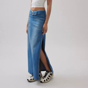 BDG Missy Low-Rise Denim Maxi Skirt